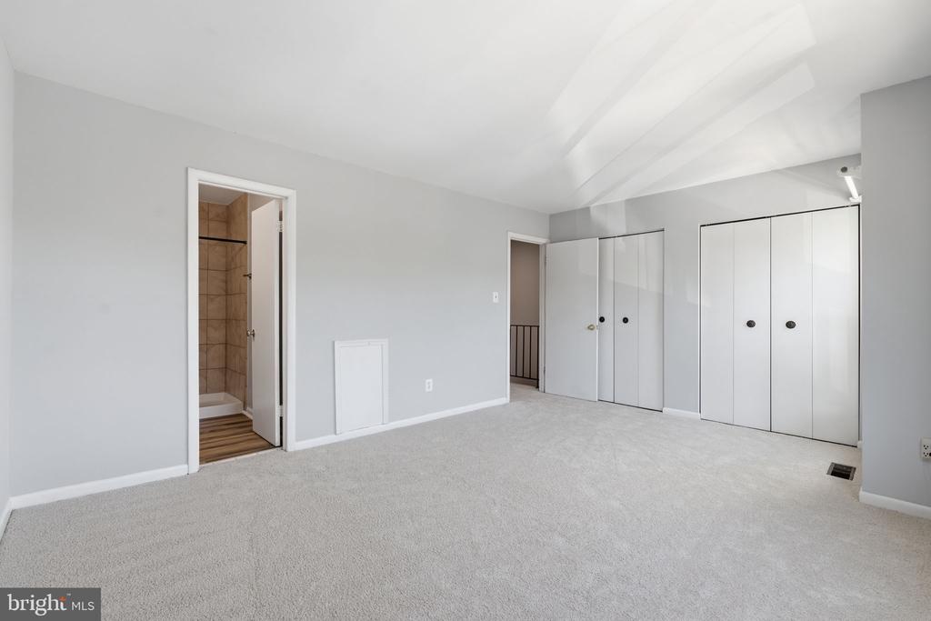 13315 AIKEN PLACE