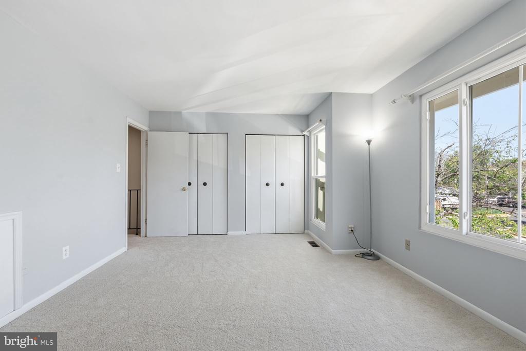 13315 AIKEN PLACE
