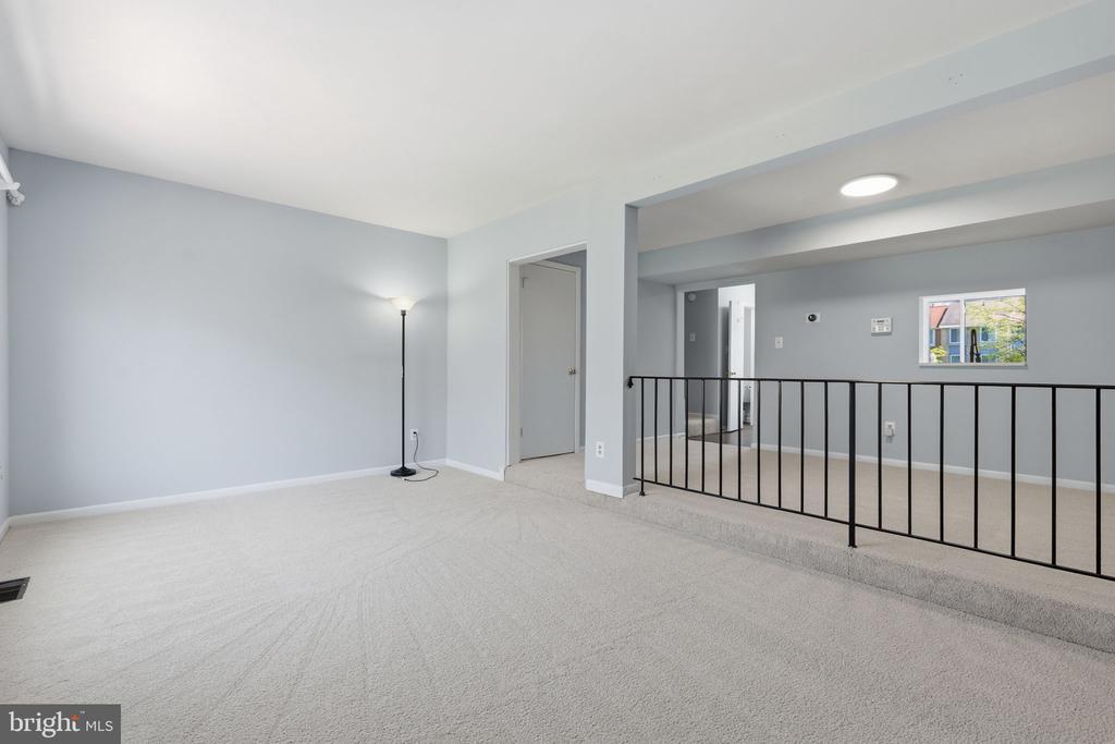 13315 AIKEN PLACE
