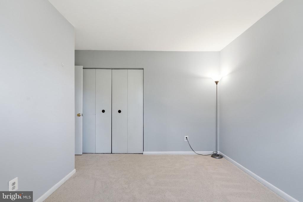 13315 AIKEN PLACE