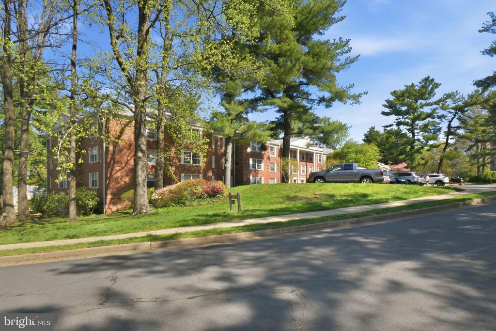 7680 TREMAYNE PLACE 110