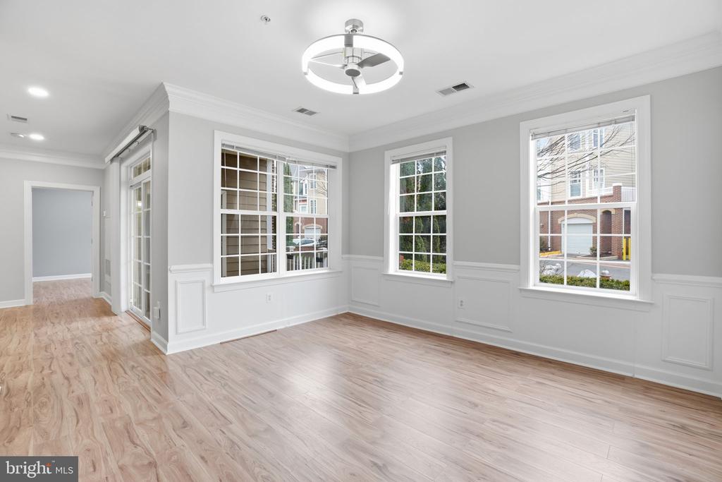 7871 ROLLING WOODS COURT 1104