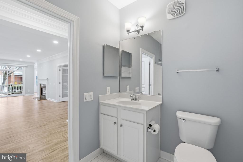 7871 ROLLING WOODS COURT 1104