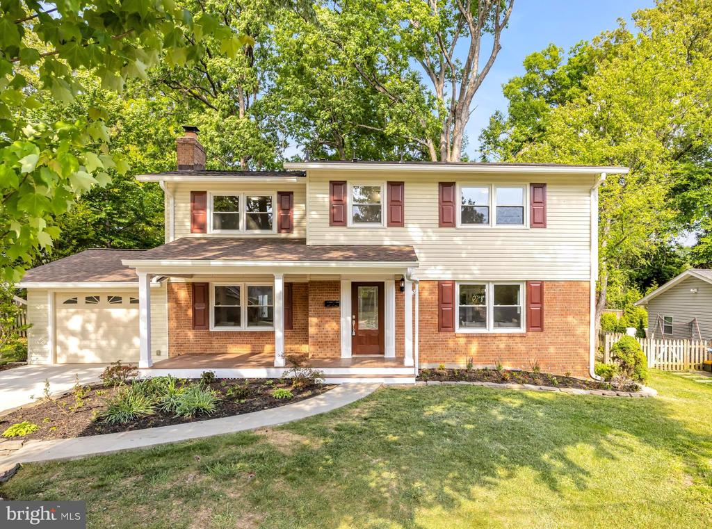 2435 SHENANDOAH STREET