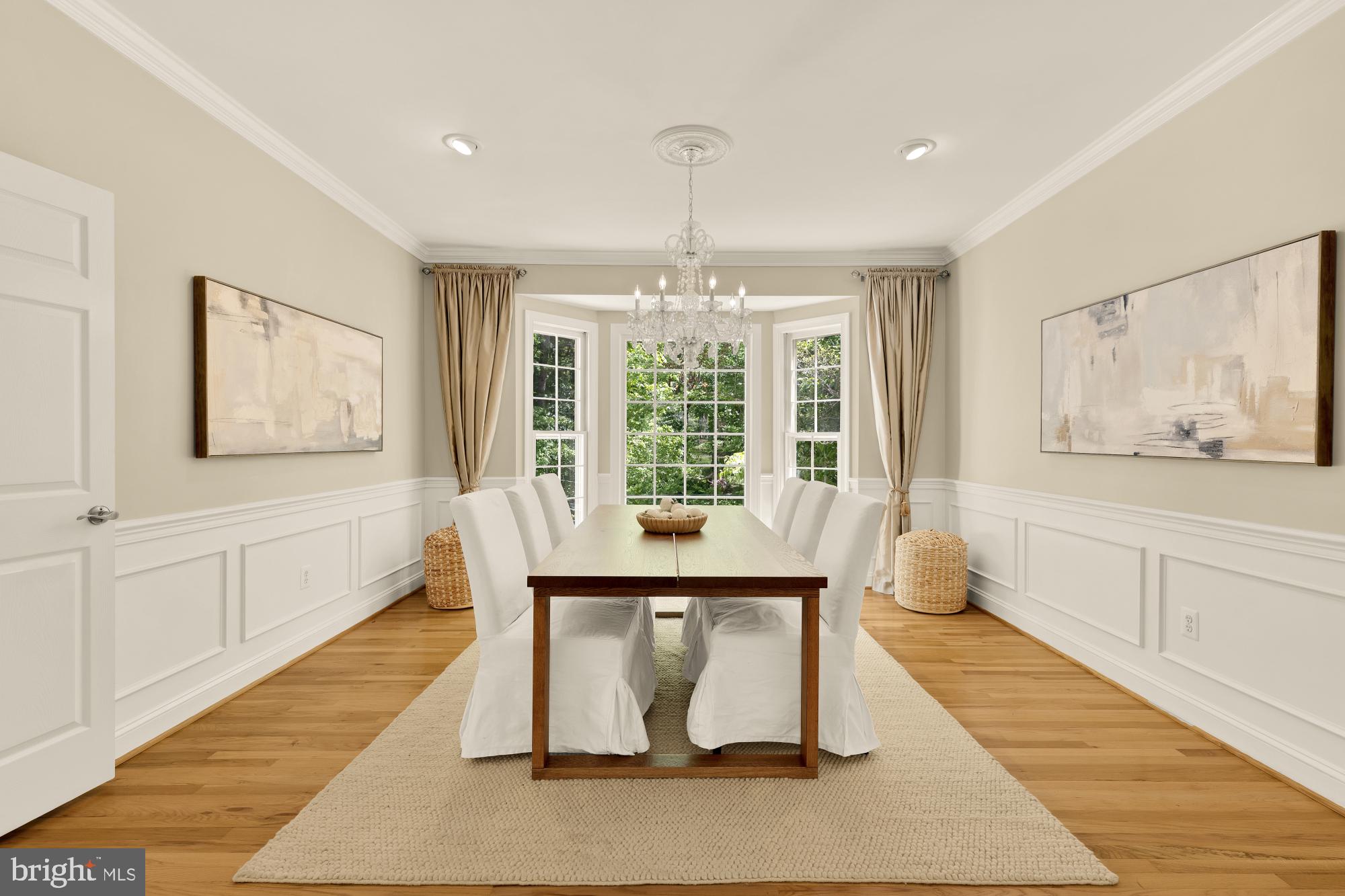 2487 OAKTON HILLS DRIVE