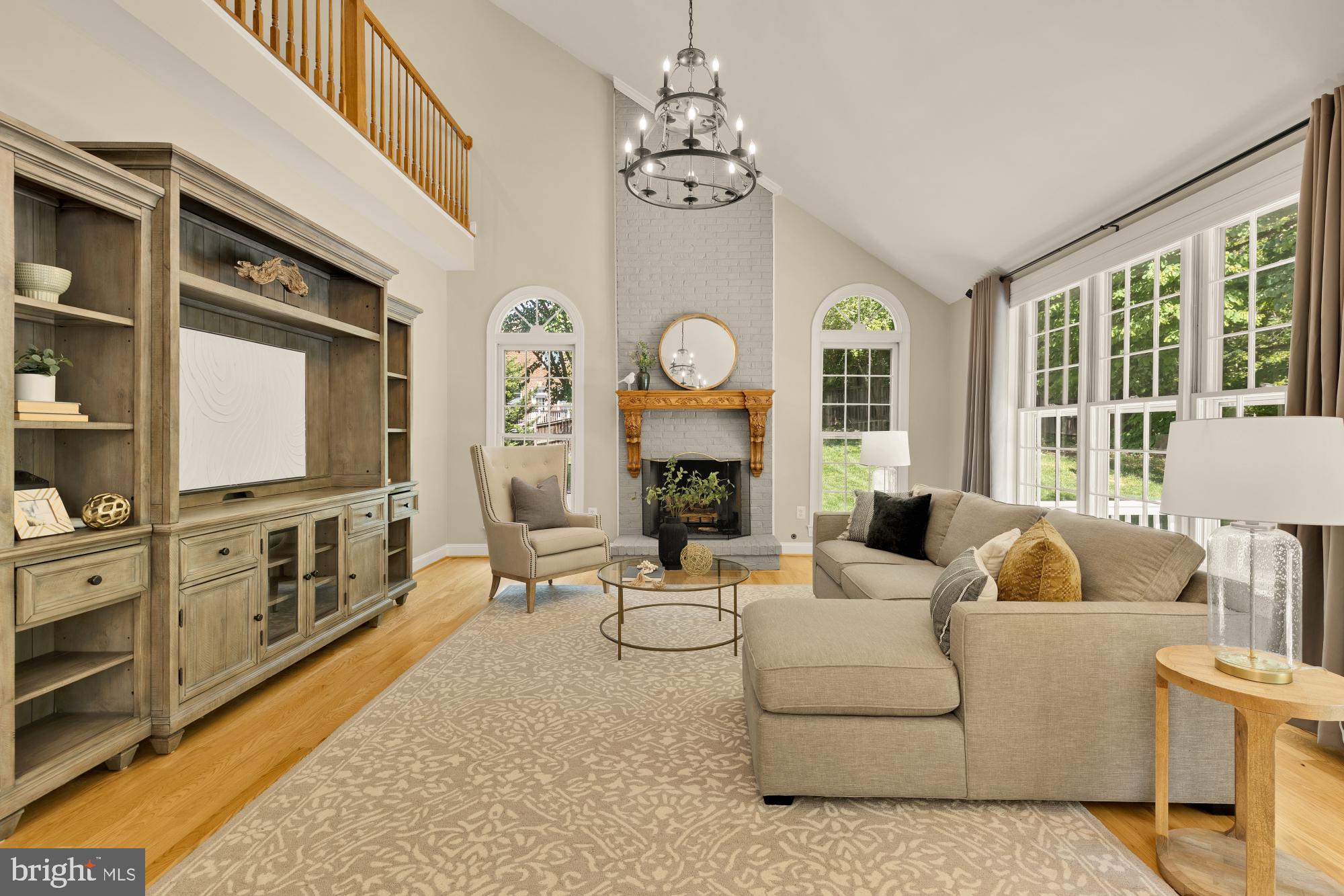 2487 OAKTON HILLS DRIVE