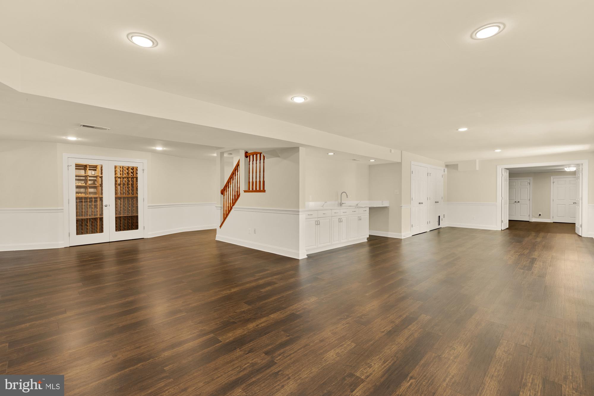 2487 OAKTON HILLS DRIVE