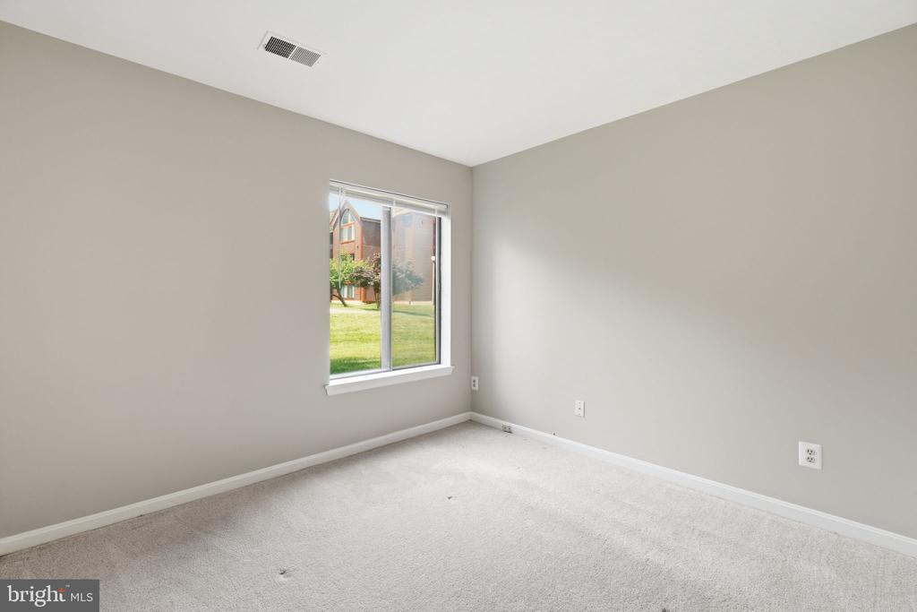 2822 LEE OAKS PLACE Unit: 101