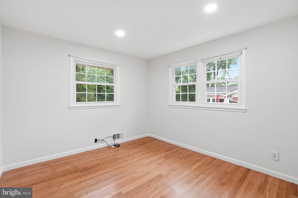 5304 PILLOW LANE