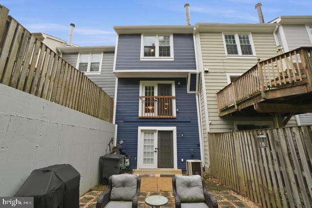 6320 CHIMNEY WOOD COURT