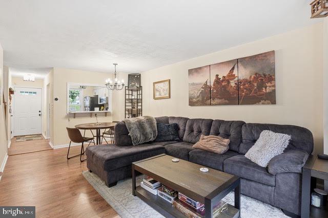 6320 CHIMNEY WOOD COURT