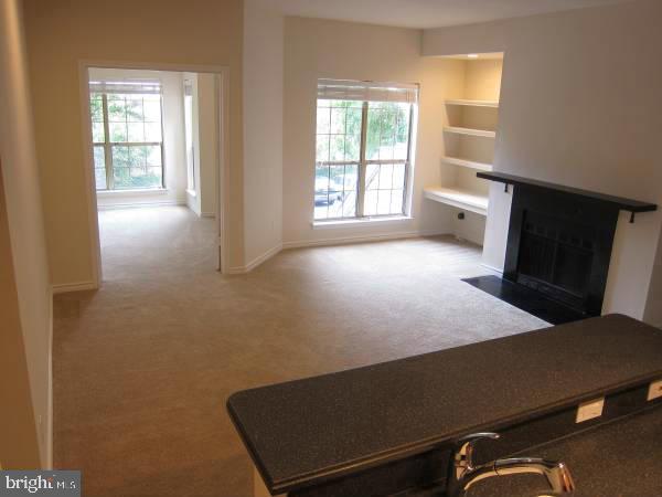 3910 PENDERVIEW DRIVE 624