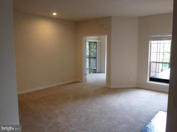 3910 PENDERVIEW DRIVE 624