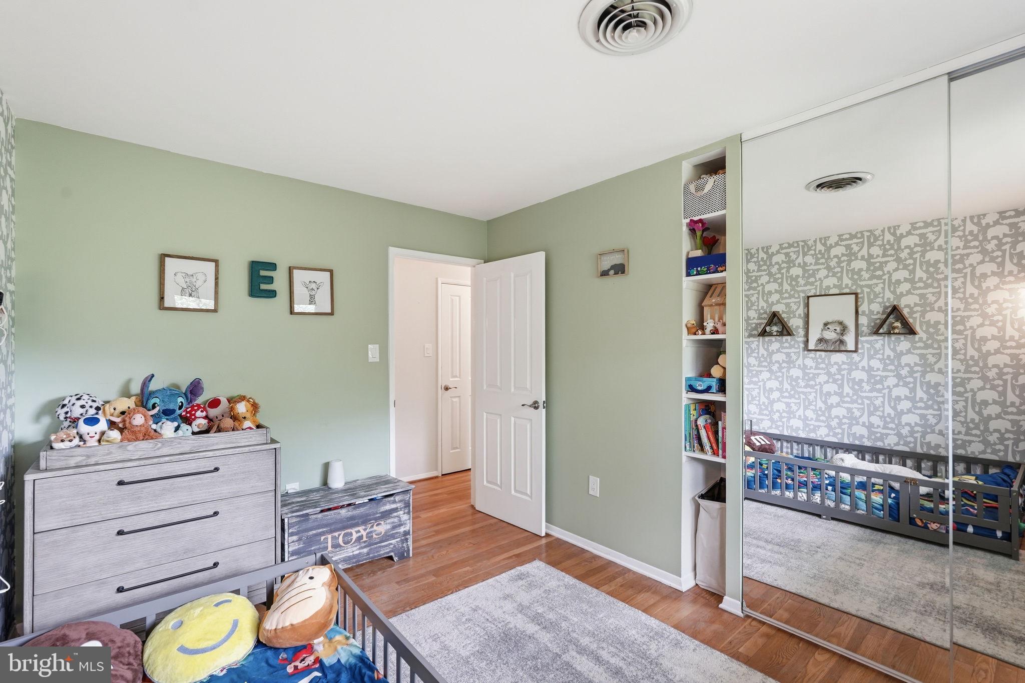 6817 VALLEY BROOK DRIVE