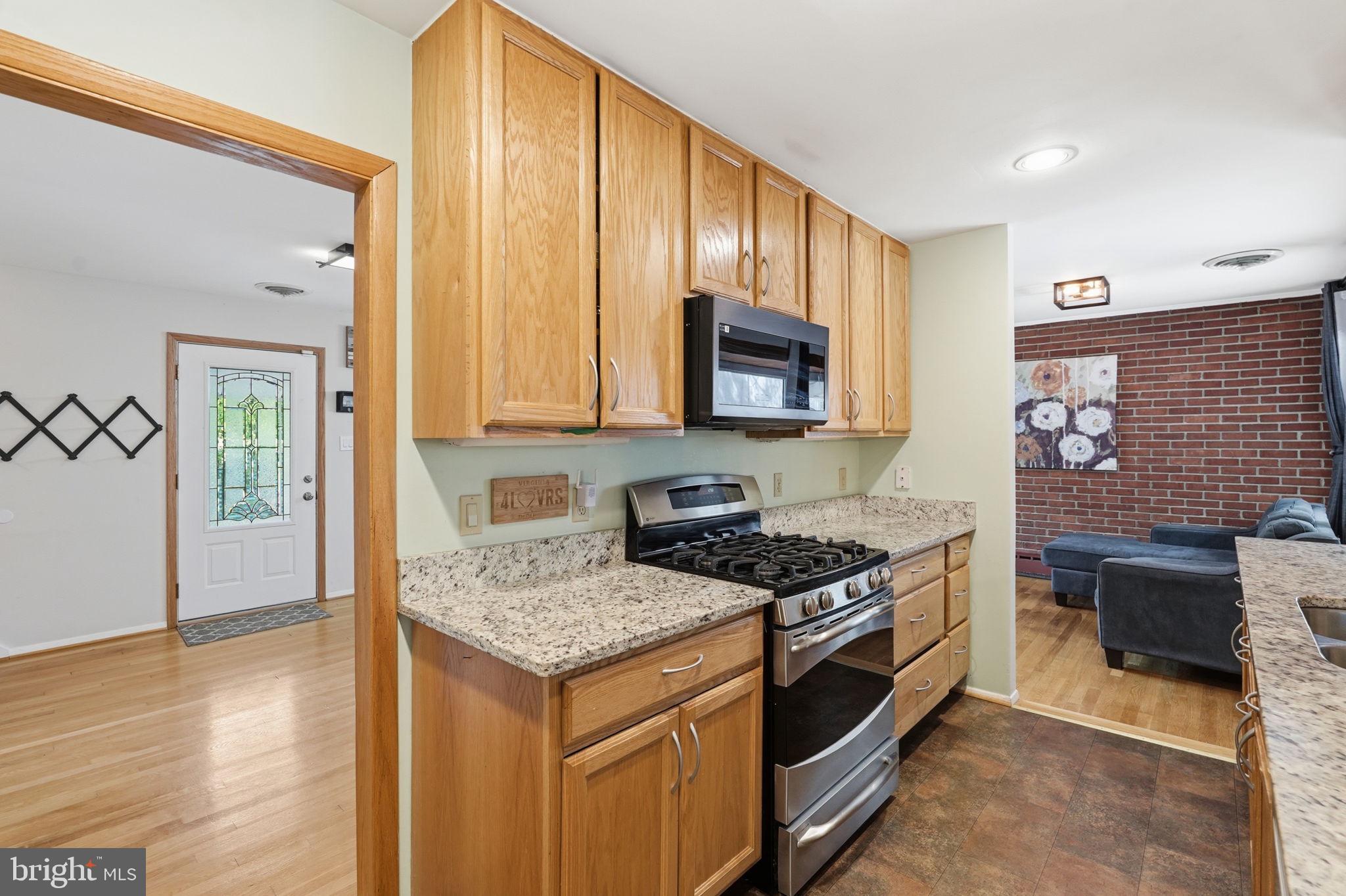 6817 VALLEY BROOK DRIVE