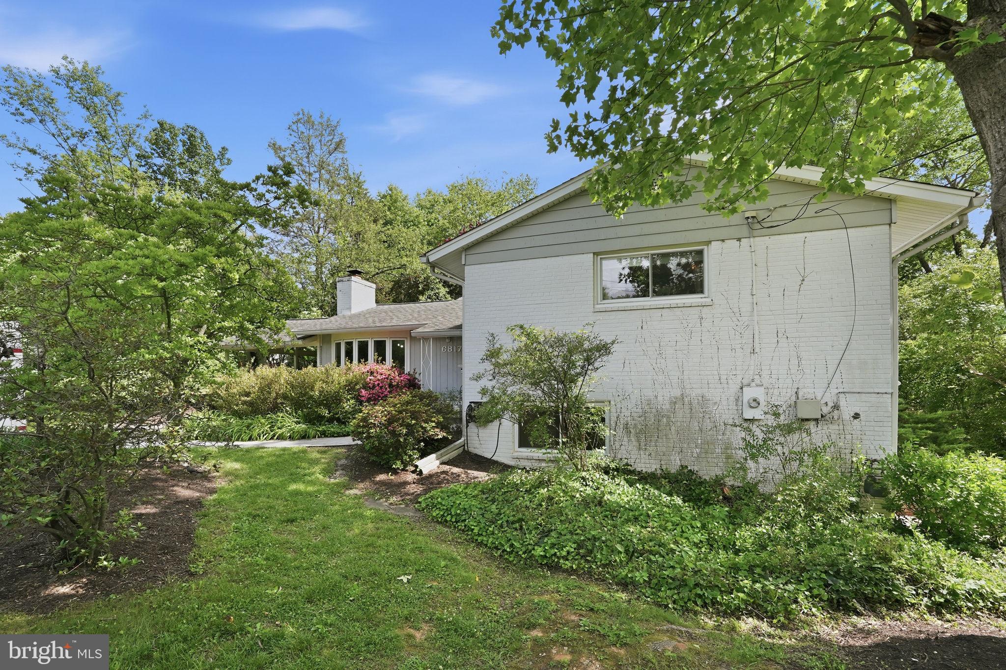 6817 VALLEY BROOK DRIVE