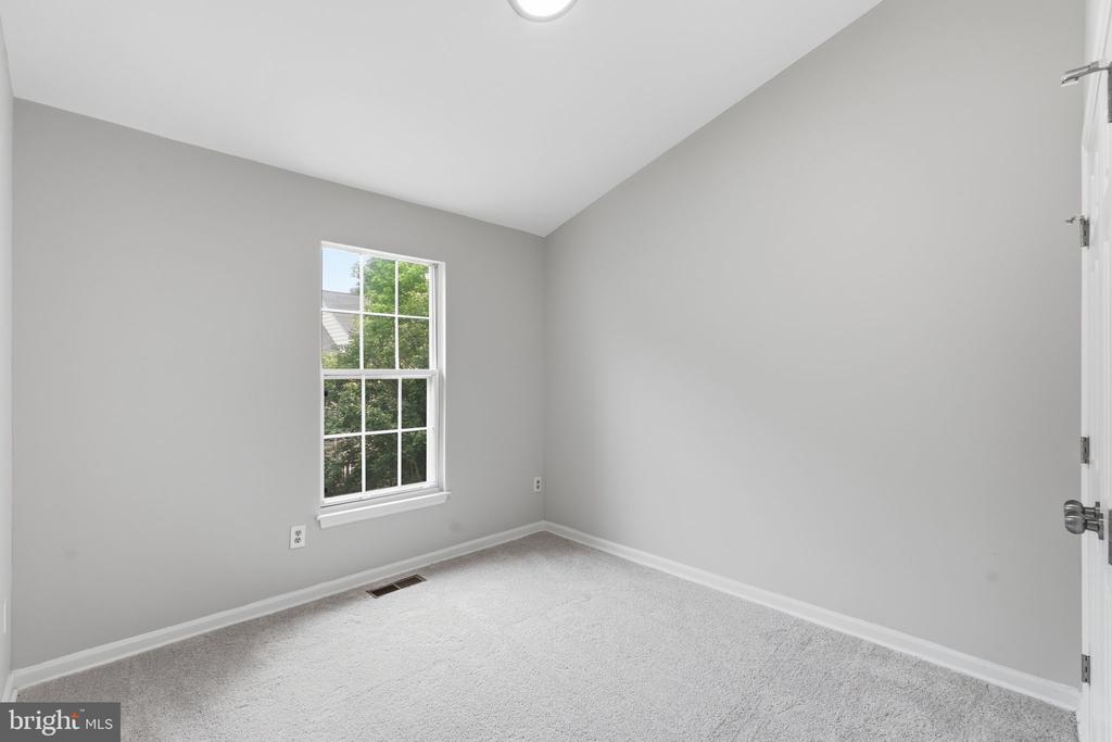 6010 BINGLEY ROAD