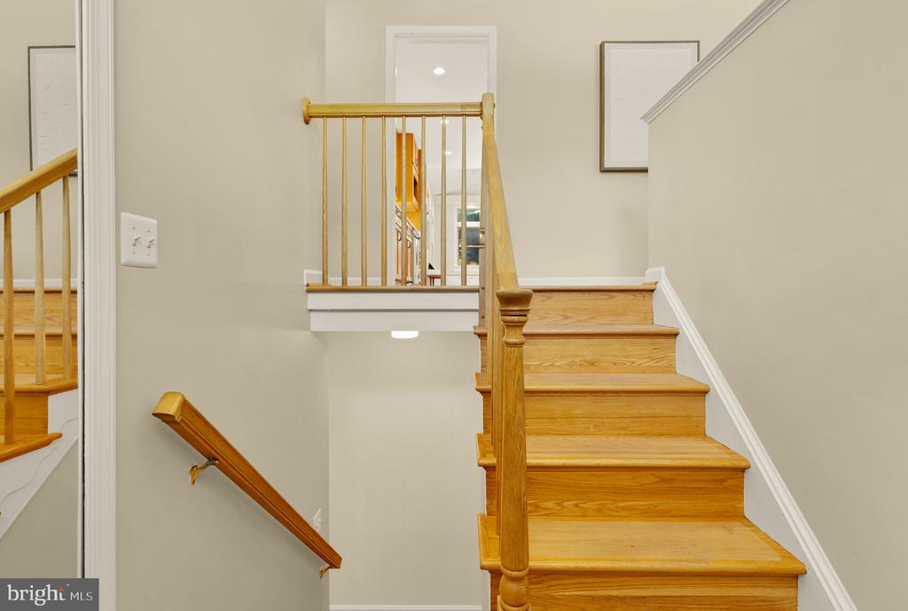 8407 GEORGIAN WAY