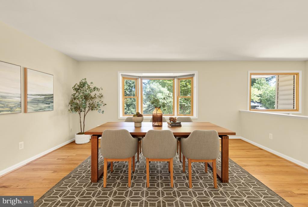 8407 GEORGIAN WAY
