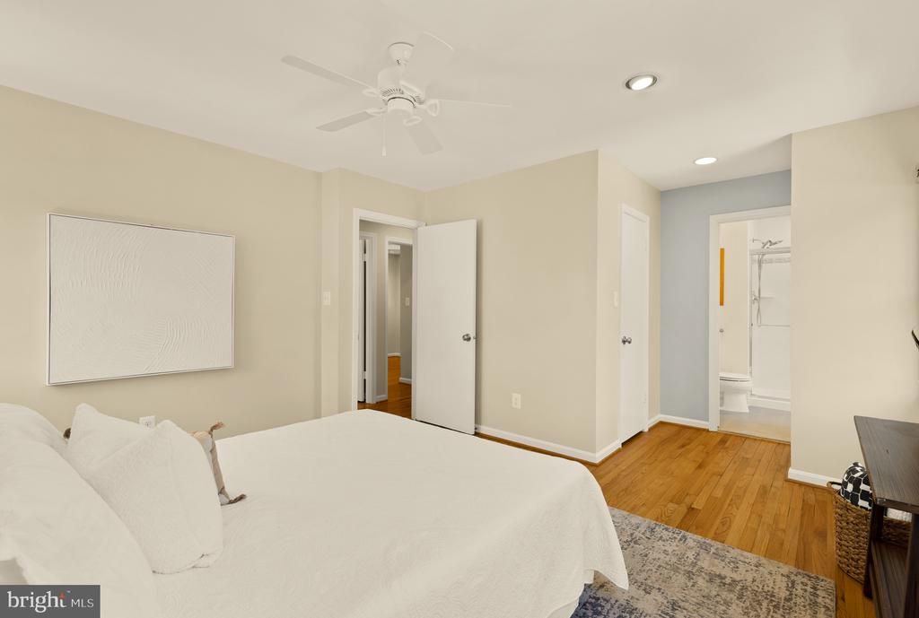 8407 GEORGIAN WAY