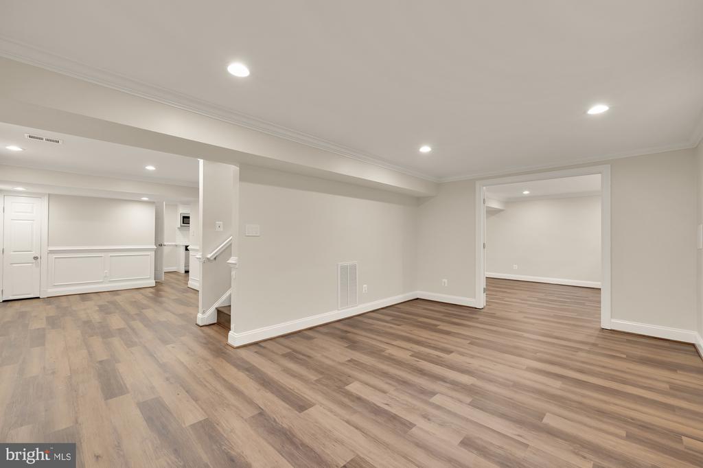 3505 WILTON HALL COURT