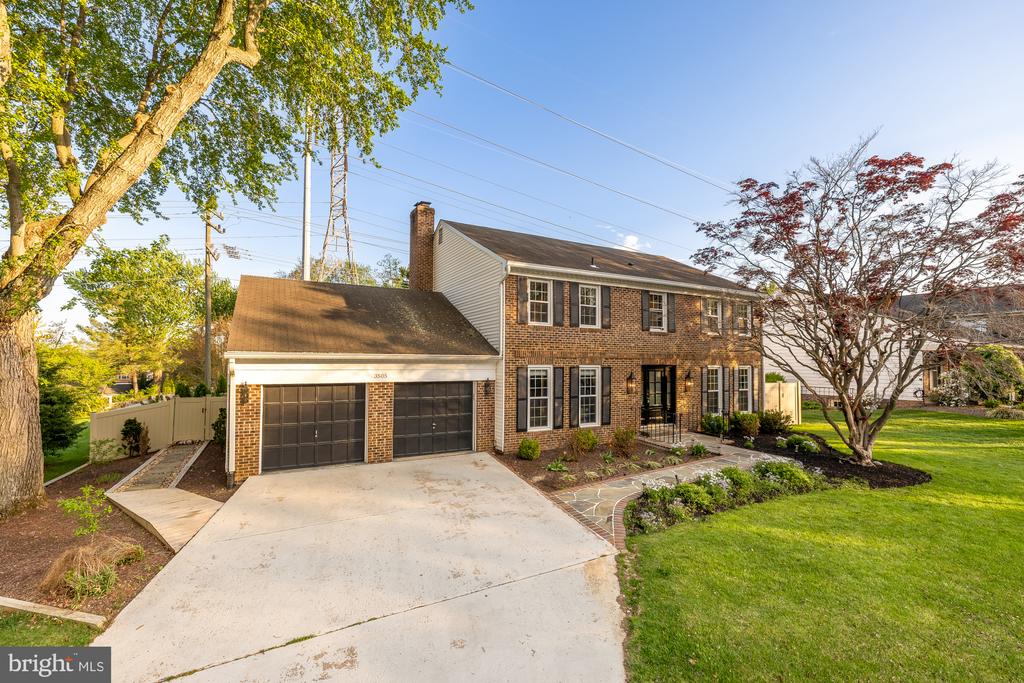 3505 WILTON HALL COURT