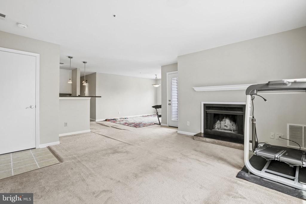 3178 SUMMIT SQUARE DRIVE 3-D2