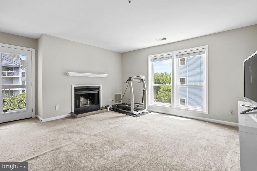 3178 SUMMIT SQUARE DRIVE 3-D2