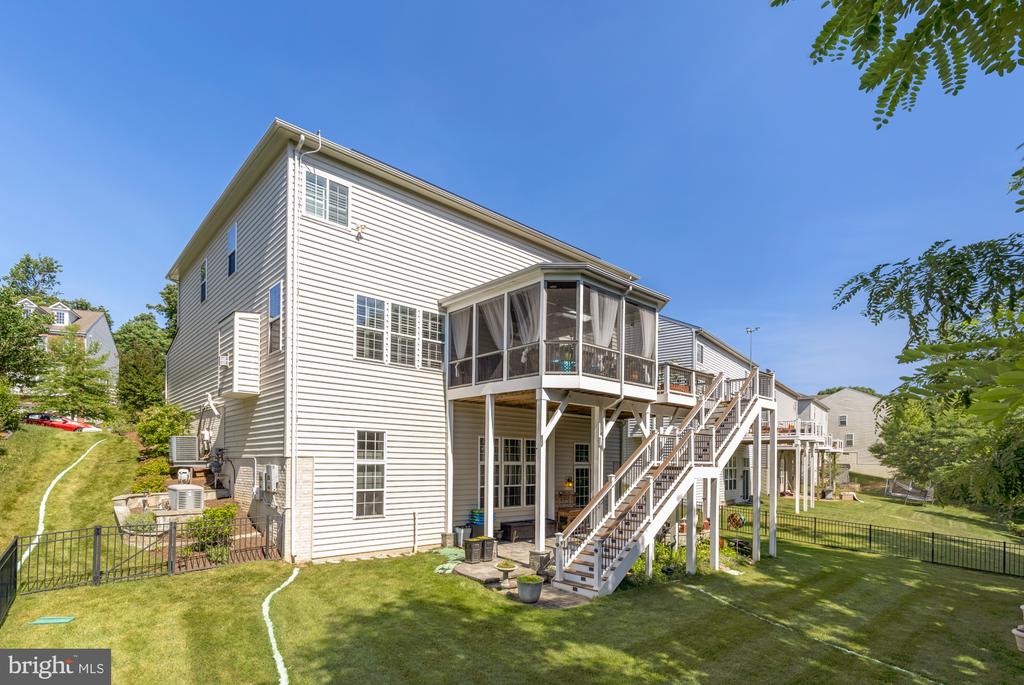 6522 WAYSIDE PLACE