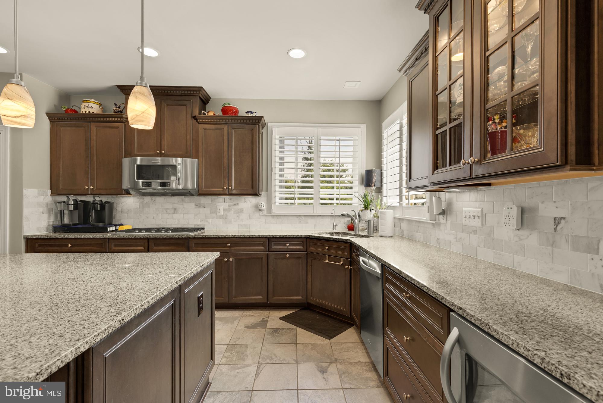 6522 WAYSIDE PLACE