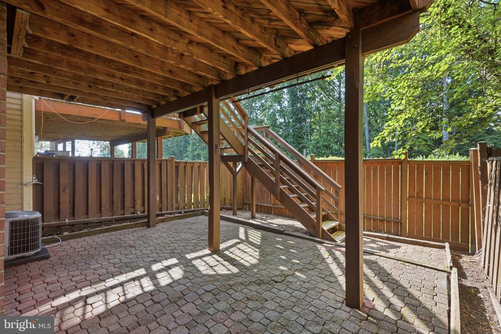 4262 FOX LAKE DRIVE