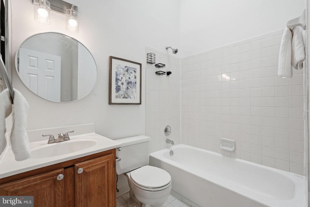 4262 FOX LAKE DRIVE
