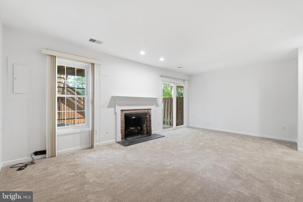4262 FOX LAKE DRIVE