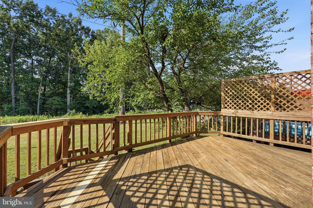 4262 FOX LAKE DRIVE