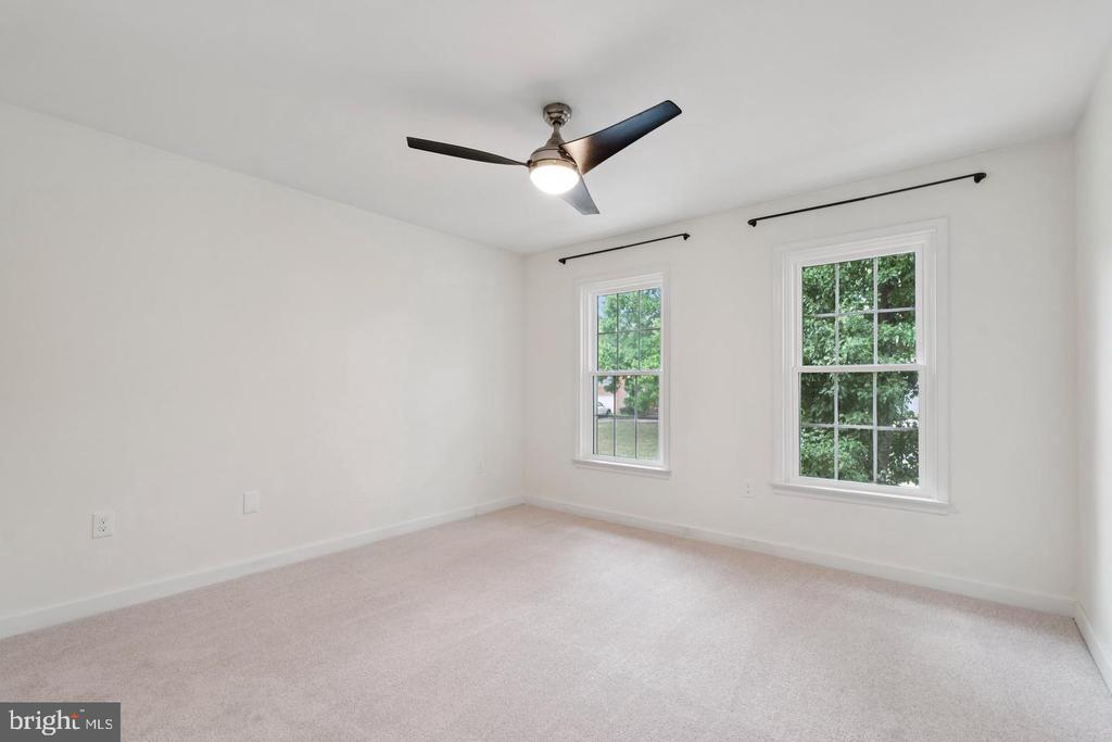 1291 MASON MILL COURT