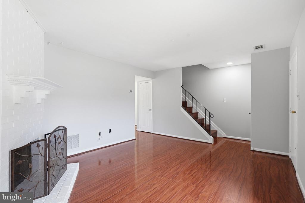 1211 SPRINGTIDE PLACE