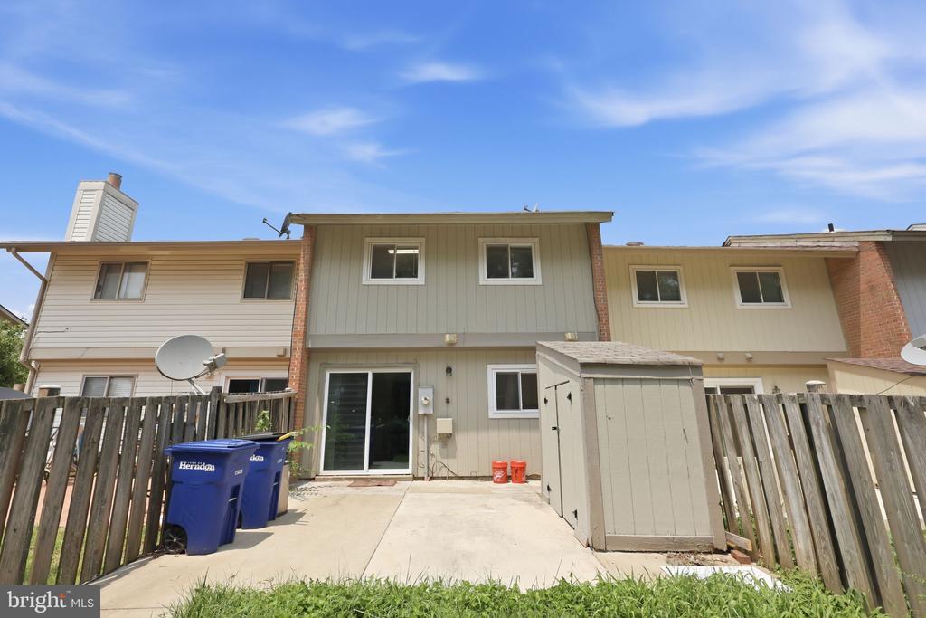 1211 SPRINGTIDE PLACE