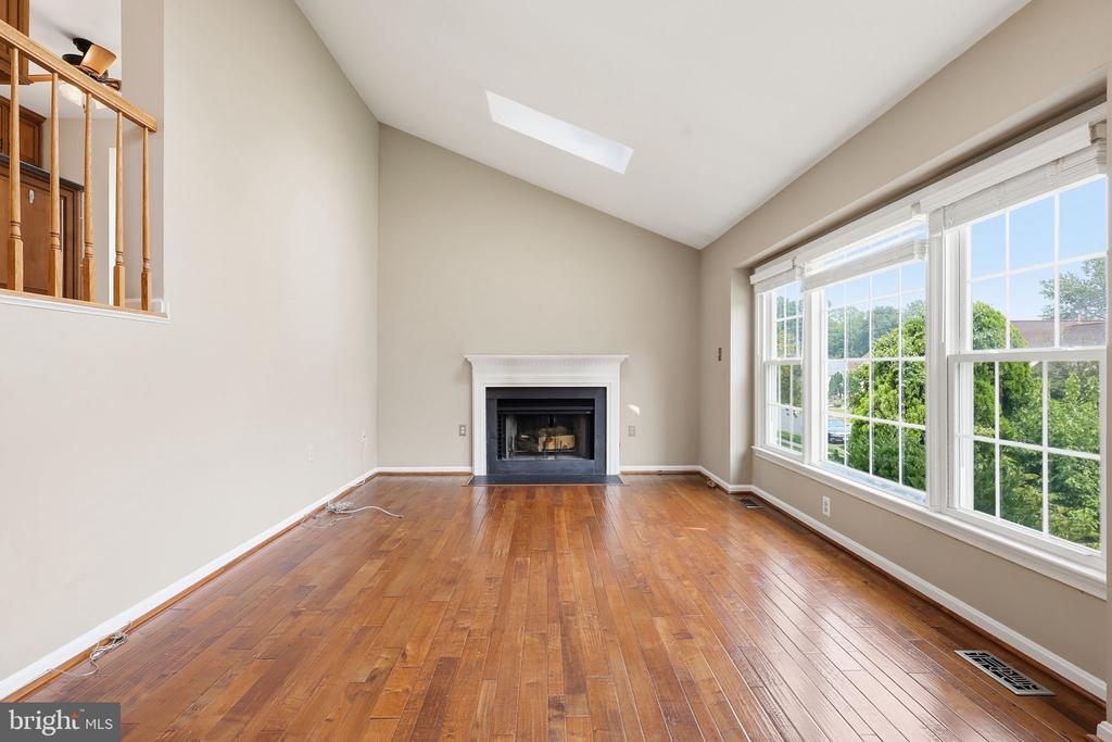 7690 GREEN GARLAND DRIVE
