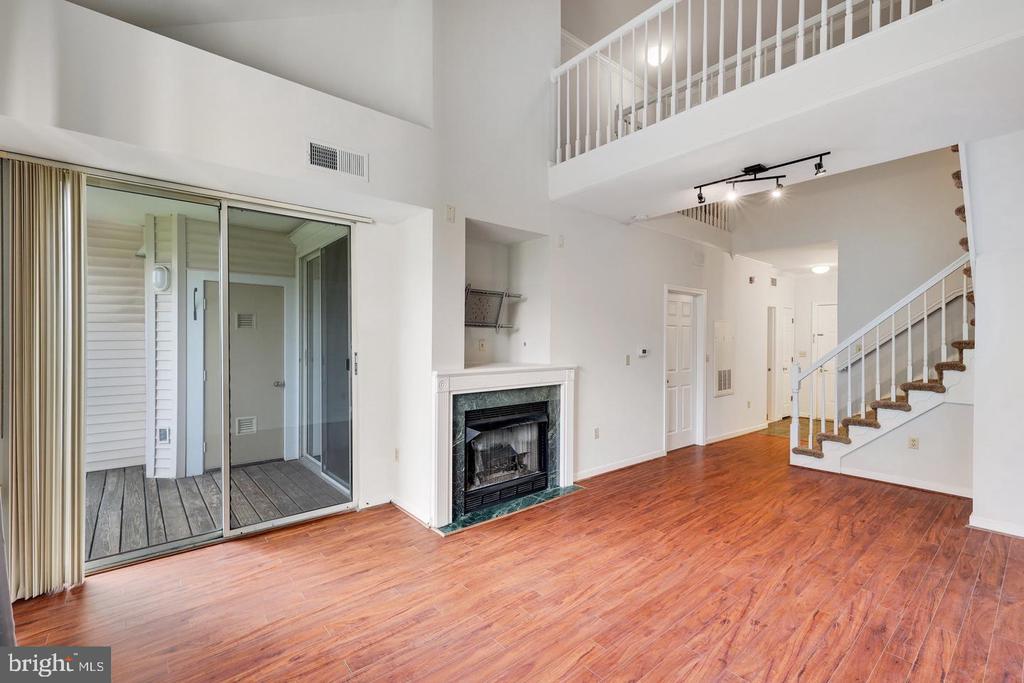 1645 INTERNATIONAL DRIVE Unit: 411