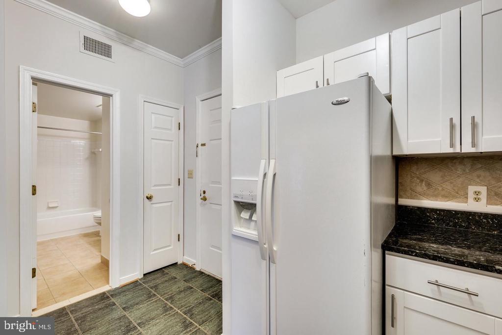 1645 INTERNATIONAL DRIVE Unit: 411