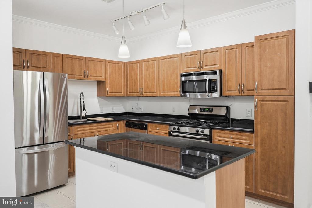 12933 CENTRE PARK CIRCLE Unit: 201