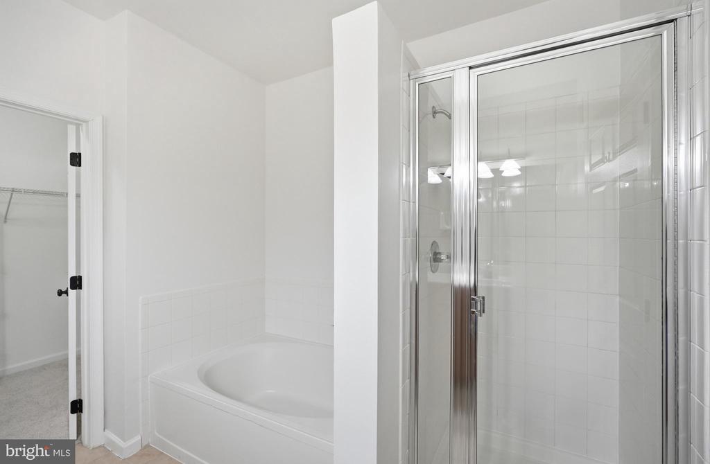 12933 CENTRE PARK CIRCLE Unit: 201