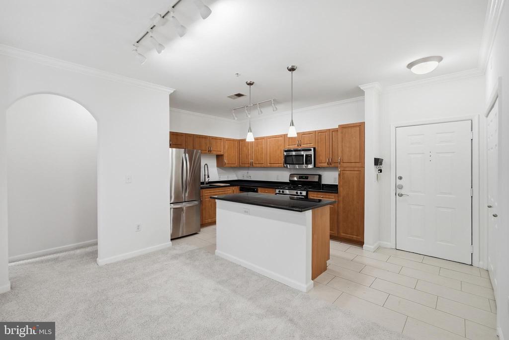 12933 CENTRE PARK CIRCLE Unit: 201
