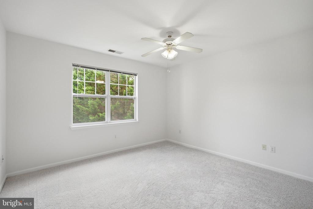 12933 CENTRE PARK CIRCLE Unit: 201