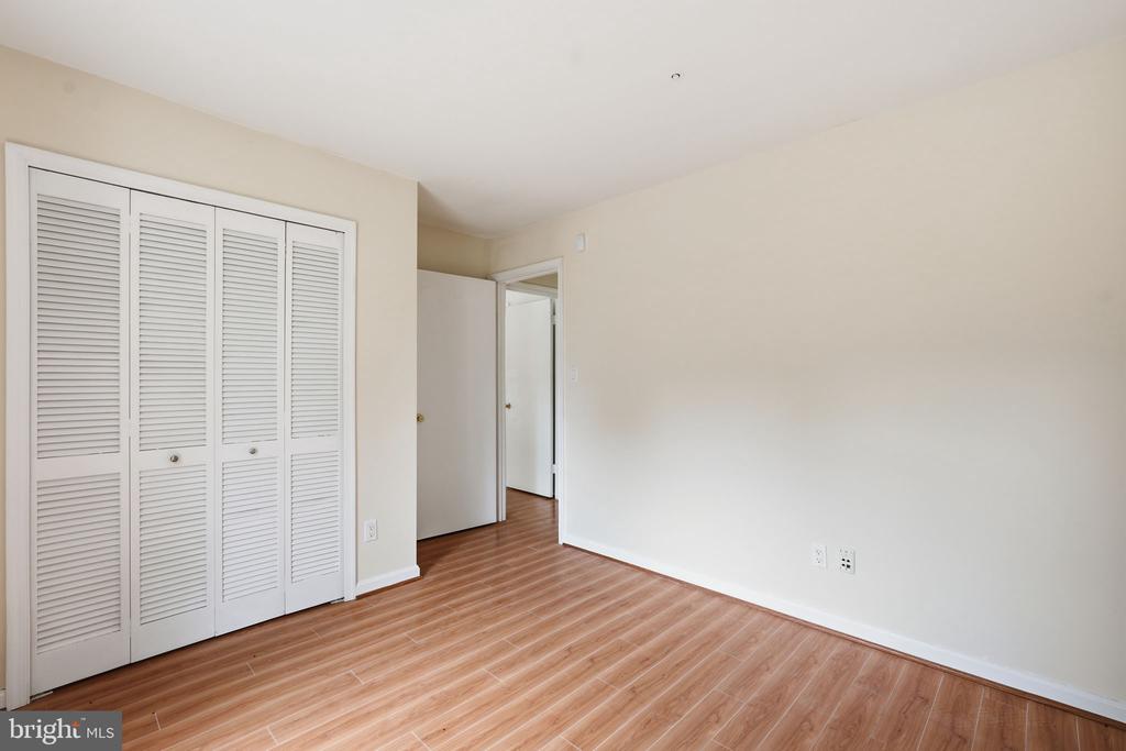 3176 SUMMIT SQUARE DRIVE Unit: 4-A2