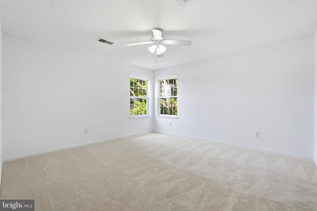 14090 EAGLE CHASE CIRCLE
