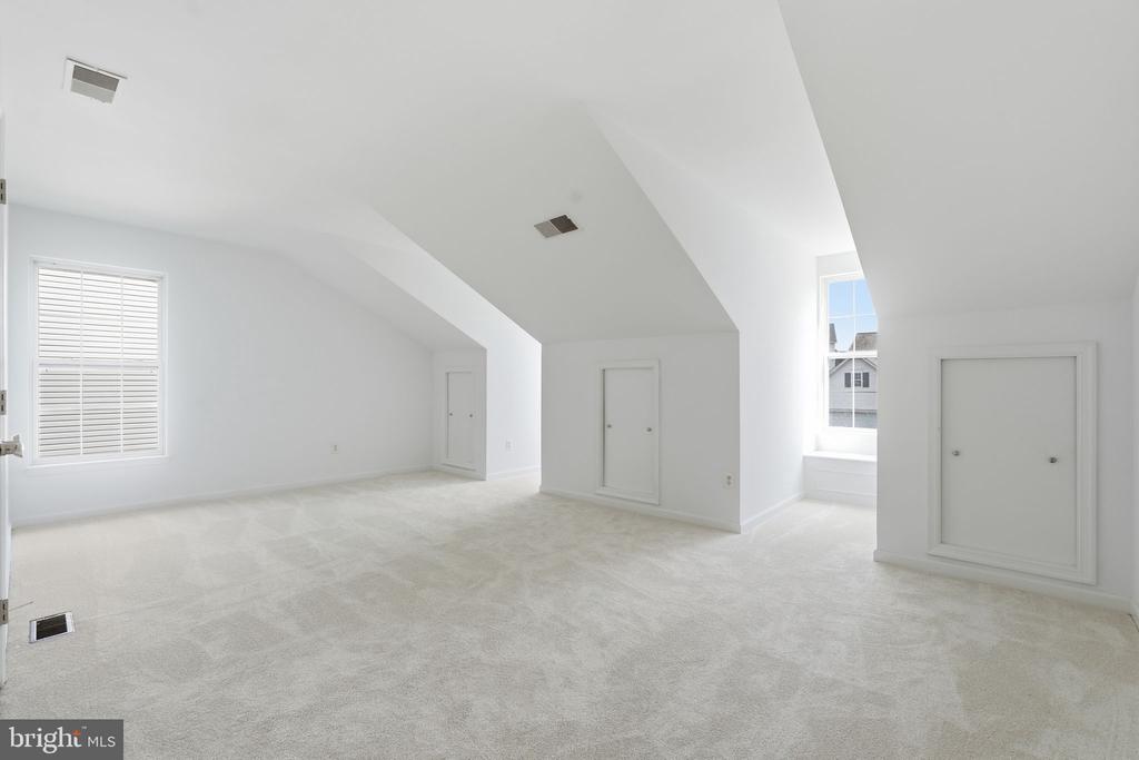 14090 EAGLE CHASE CIRCLE