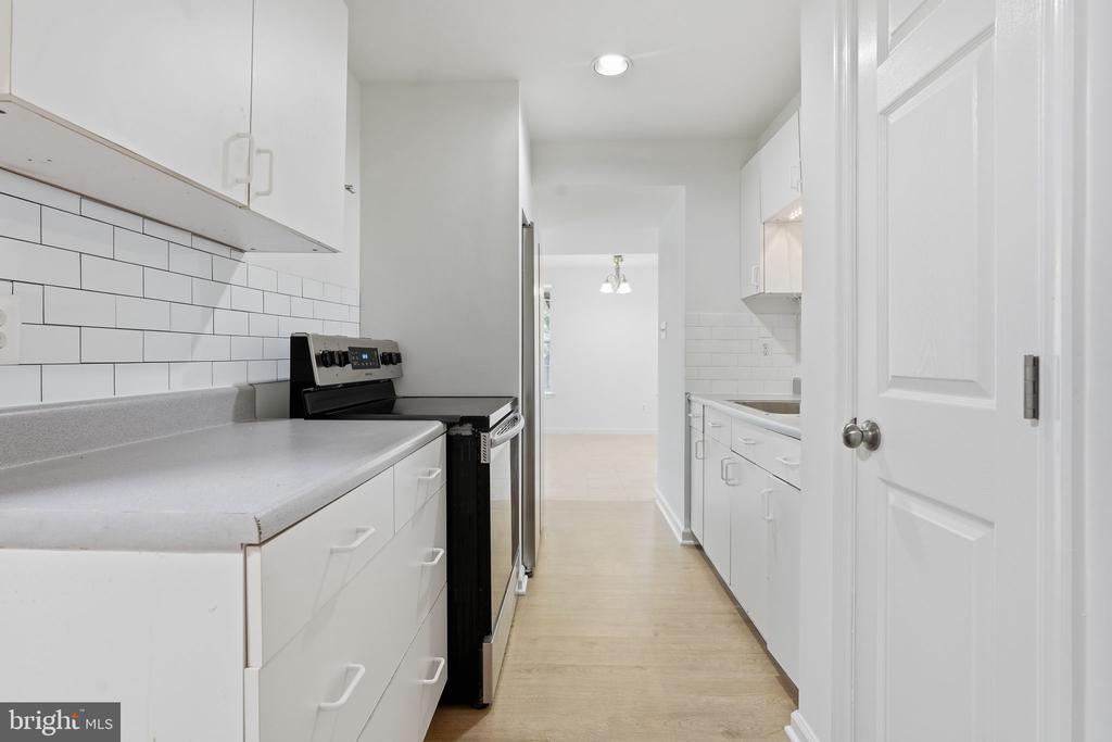 14090 EAGLE CHASE CIRCLE