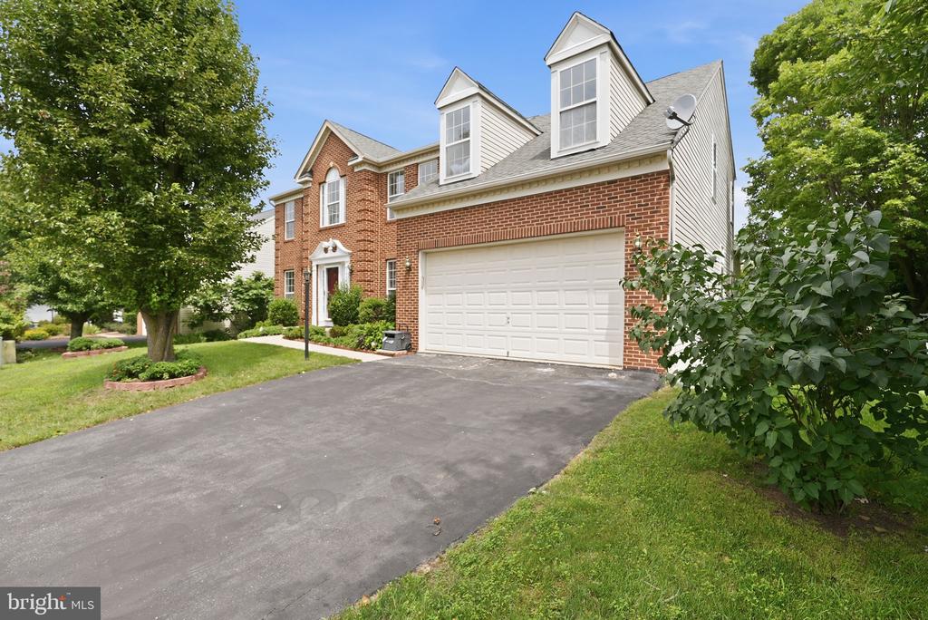 14090 EAGLE CHASE CIRCLE