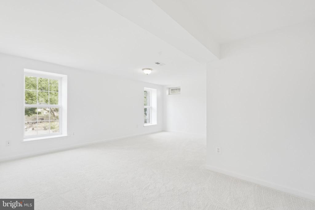 14090 EAGLE CHASE CIRCLE